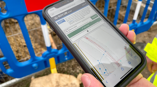 Interactive digital mapping - NUAR - map on smartphone